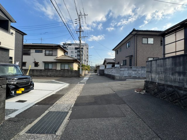 ーBloomーブルームー小倉南区東貫1丁目1期　【小倉南区　新築戸建て】の前面道路含む現地写真|現地撮影　2025,11,14　ーBloomーブルームー小倉南区東貫1丁目1期　【小倉南区　新築戸建て】