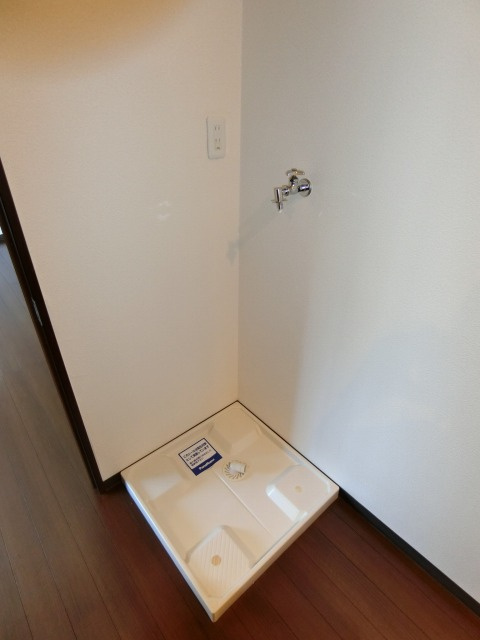 スタシオン梅田イーストのバルコニー|スタシオン梅田イースト　室内洗濯パン