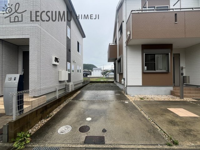 姫路市北原／中古戸建の駐車場