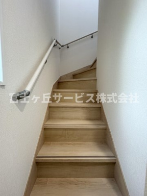 【その他】 | 静岡市清水区村松原1丁目 4期 新築一戸建て 1号棟 | 階段です