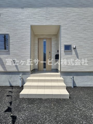 【エントランス】 | 静岡市清水区村松原1丁目 4期 新築一戸建て 1号棟 | エントランスです