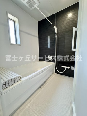 【浴室】 | 静岡市清水区村松原1丁目 4期 新築一戸建て 2号棟 | ゆったりくつろげるお風呂です