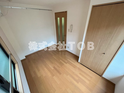 【洋室】 | ヴィラシャルマン