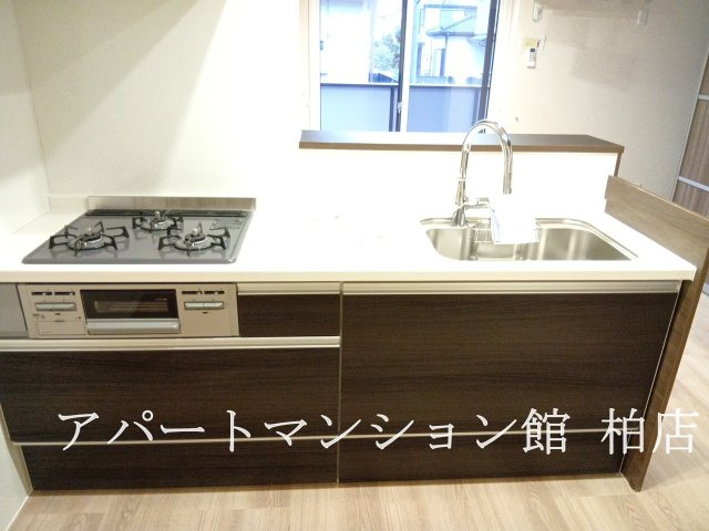 カミーノ コモド Camino Comodoの駐車場