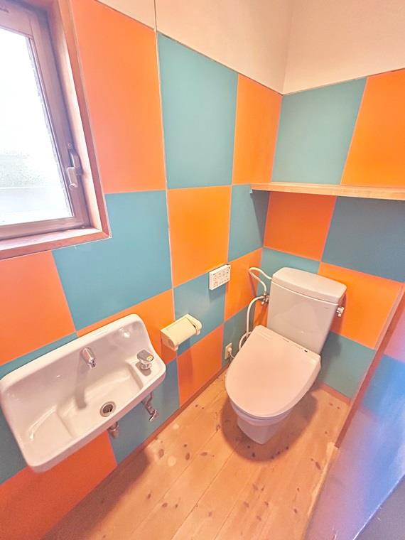 北野町字二番訳戸建のトイレ