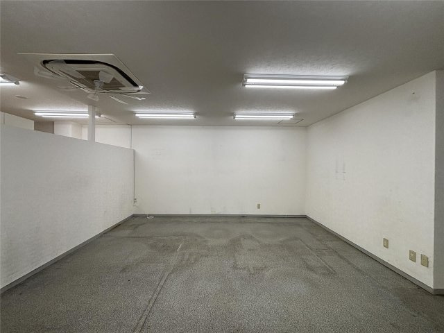 【居間・リビング】 | 高槻スクエアハイツ