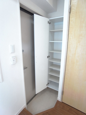 【玄関】 | リブリ・陣屋