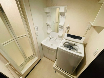 【内装】 | レオネクストルーエ