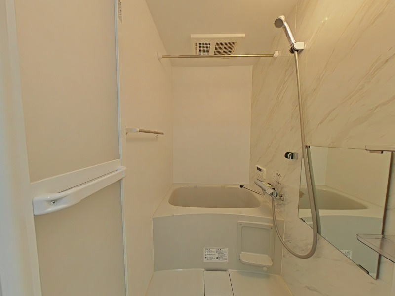 入間セイワレジデンスⅡの浴室