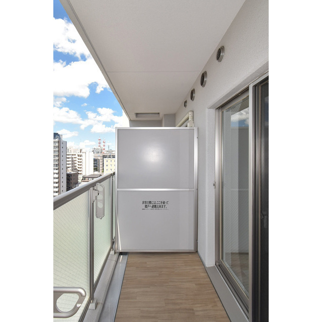 エスリード新栄プライムのバルコニー