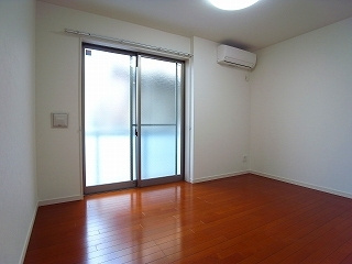 リブリ・グランシエルのその他