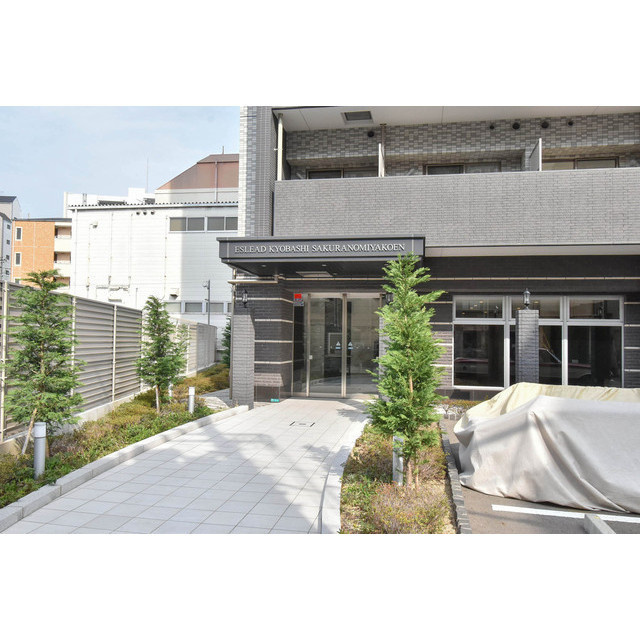 エスリード京橋桜ノ宮公園のエントランス