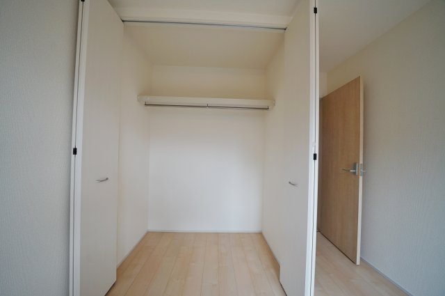 【横浜市瀬谷区瀬谷6丁目18-12全2棟新築戸建て】★仲介手数料無料★（大門小学校・瀬谷中学校）の収納