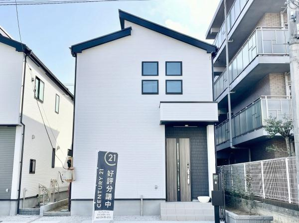 世田谷区喜多見１丁目の新築一戸建の画像