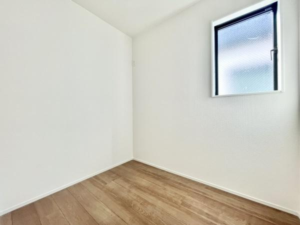 世田谷区喜多見１丁目の新築一戸建の内観：施工例|調理の効率があがる使いやすい３口コンロ