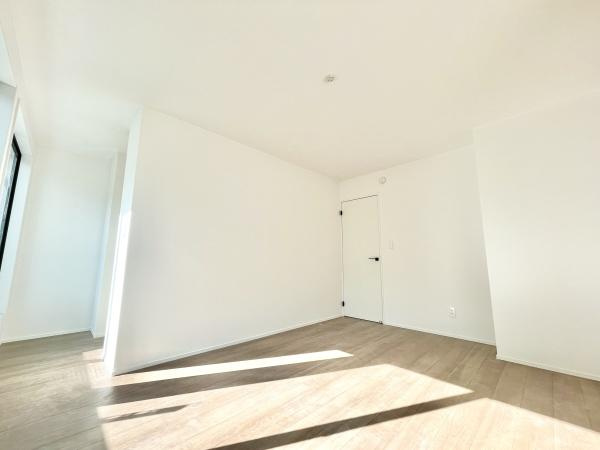 世田谷区喜多見１丁目の新築一戸建の内観：施工例|浴室乾燥機付きですので、天気の悪い日も洗濯が出来るのはうれしいです！