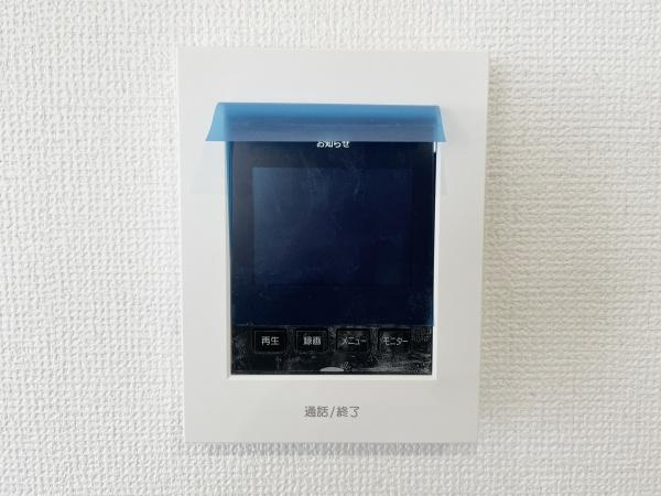 世田谷区喜多見１丁目の新築一戸建の内観：施工例|急な来客時も安心♪
顔が見えるので防犯性も◎