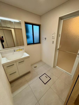 【独立洗面台】 | 草加市谷塚町・戸建 | ●洗面所●