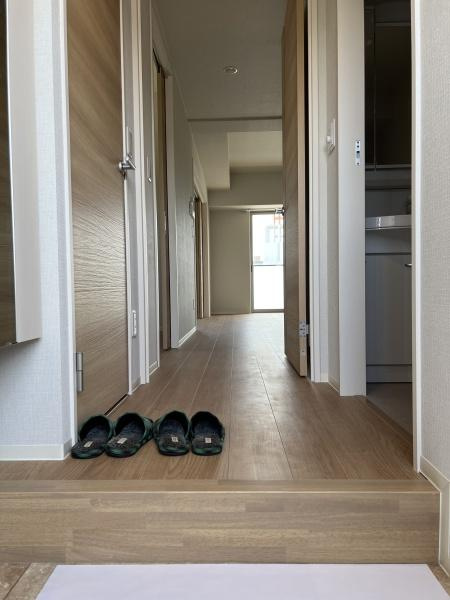 メゾン・ド・ウミライ　松江駅前の玄関