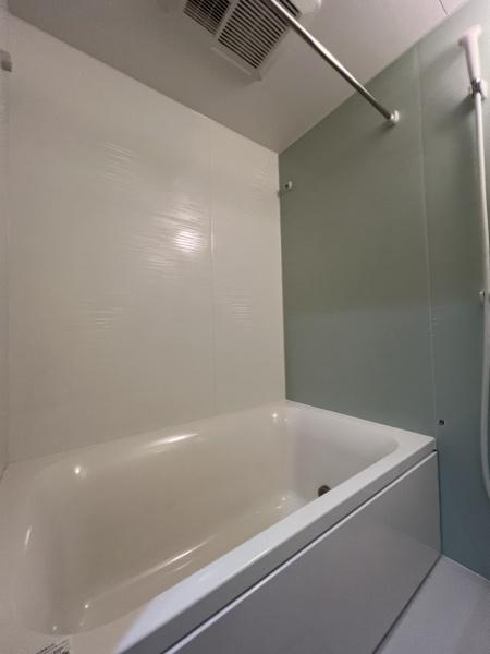 メゾン・ド・ウミライ　松江駅前の浴室