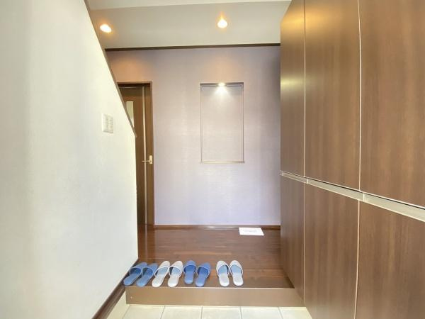 【玄関】 | 西区白水2丁目　中古戸建