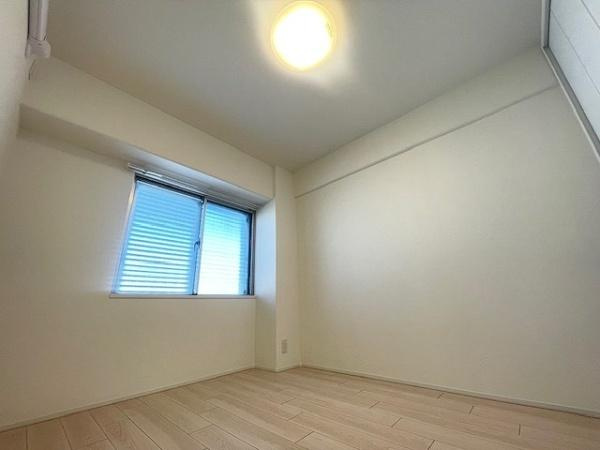 【洋室】 | メゾンドール緑橋