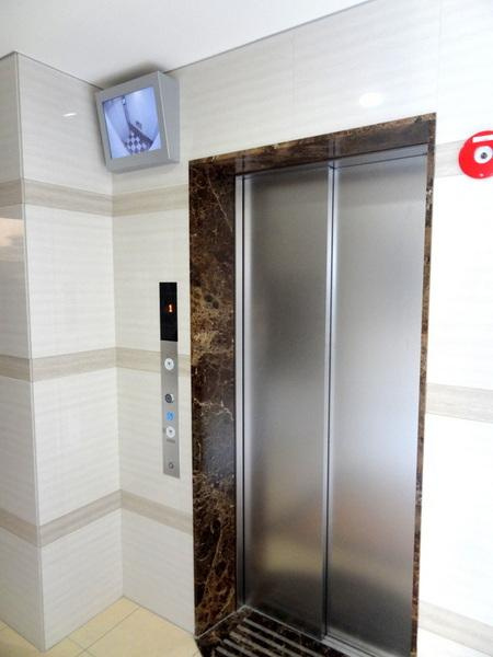 Luxe大正のエントランス|★モニター付きエレベーター★