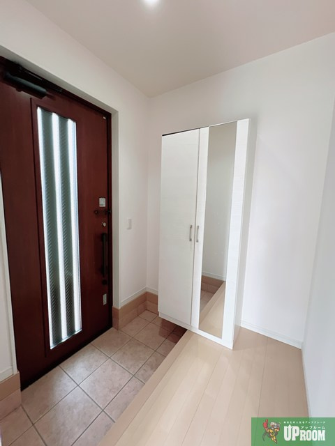 新町２－４９ＫＯＤＡＴＥＸⅣＢの玄関