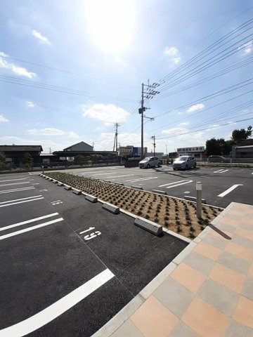 フロレゾン・ベル　Ⅱの駐車場