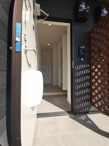 フロレゾン・ベル　Ⅱの玄関