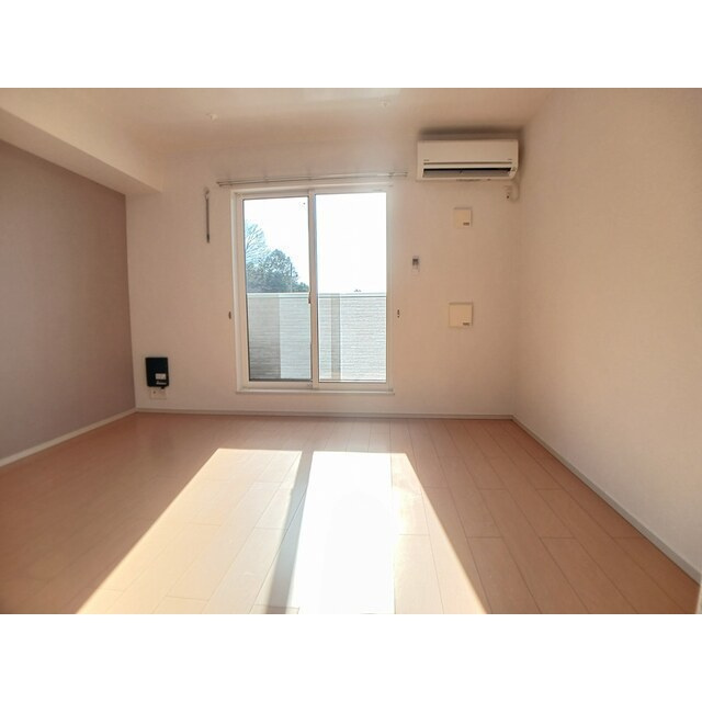 ルミエールの居間・リビング