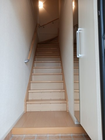 ＮＭＯＮ・ⅡＩの玄関