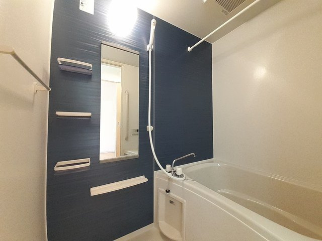 レジーナＨＡＴＡの浴室