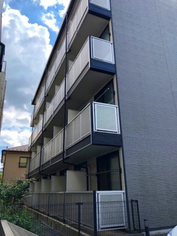 レオパレスみらい本町の外観