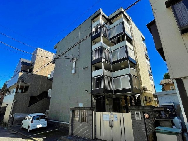 レオパレスみらい本町の外観