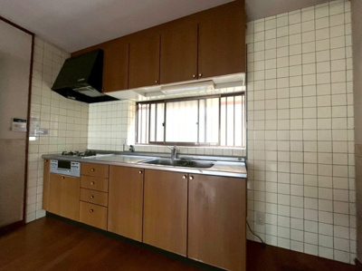 【キッチン】 | ■新規専任物件■高槻市大塚町二丁目■空家ですので気兼ねなく内覧可