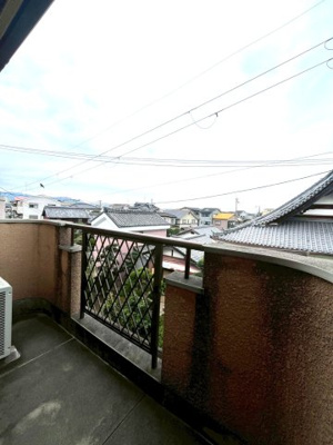 【バルコニー】 | ■新規専任物件■高槻市大塚町二丁目■空家ですので気兼ねなく内覧可