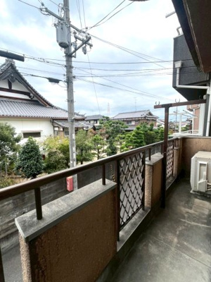 【バルコニー】 | ■新規専任物件■高槻市大塚町二丁目■空家ですので気兼ねなく内覧可