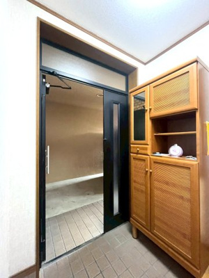 【玄関】 | ■新規専任物件■高槻市大塚町二丁目■空家ですので気兼ねなく内覧可