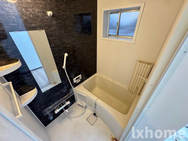 中穂積2丁目戸建ての浴室