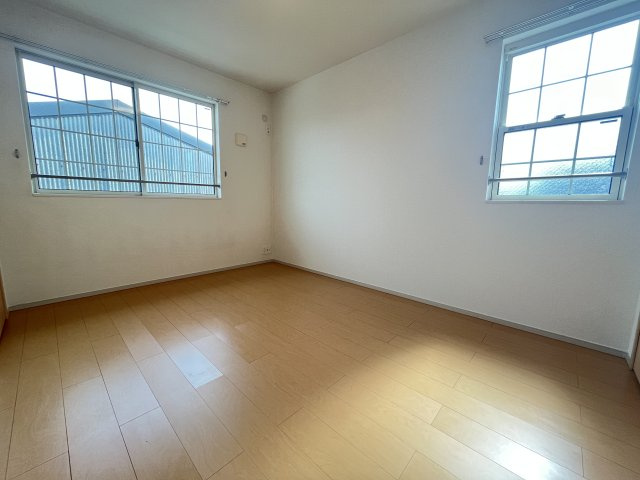 ＮＭＯＮ・ⅡＩの内装