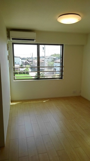 ネオ レクサス Ⅱの居間・リビング