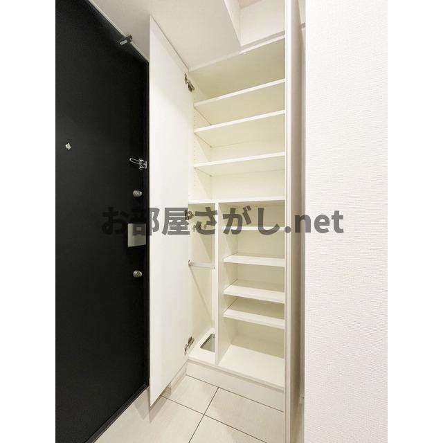 ＡＲＫＭＡＲＫ志茂Ｓｔａ．【おとり物件なし】#北区 #築浅の玄関|靴箱