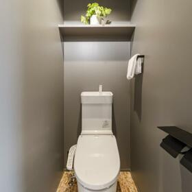 泉区緑園6丁目 中古戸建 11980万円のトイレ