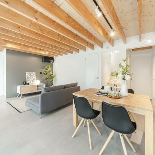 泉区緑園6丁目 中古戸建 11980万円の居間・リビング