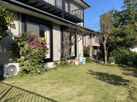 【庭】 | 伊東市富戸　戸建