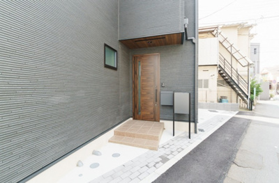 【エントランス】 | テラス旭丘