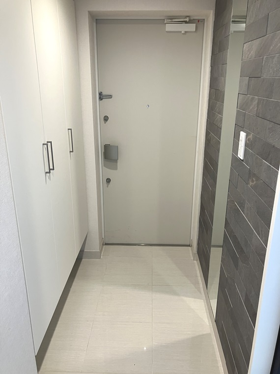 ノブレス相模大野の玄関