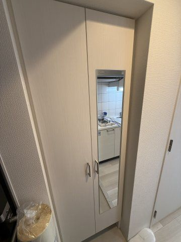 エスリードレジデンス大阪WESTの玄関