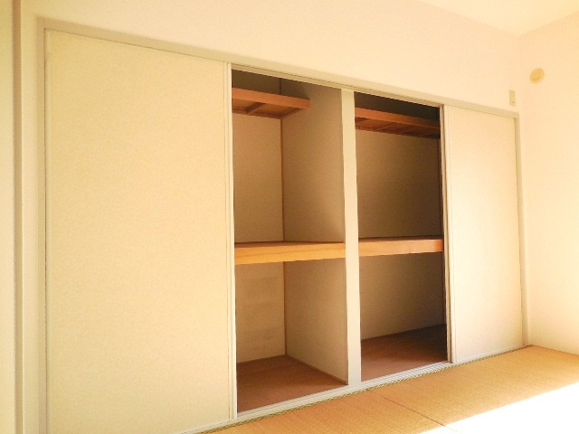 ルピナス御井【10,000円キャッシュバック対象物件】の和室|和室がひろがる居住スペース